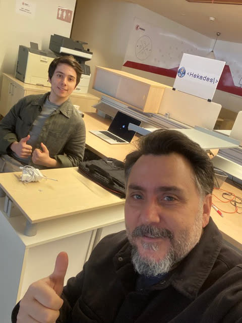 Göktürk at the HEKADES desk in KWORKS.